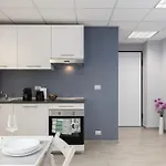Modern Loft 8 Min From Duomo Апартаменты