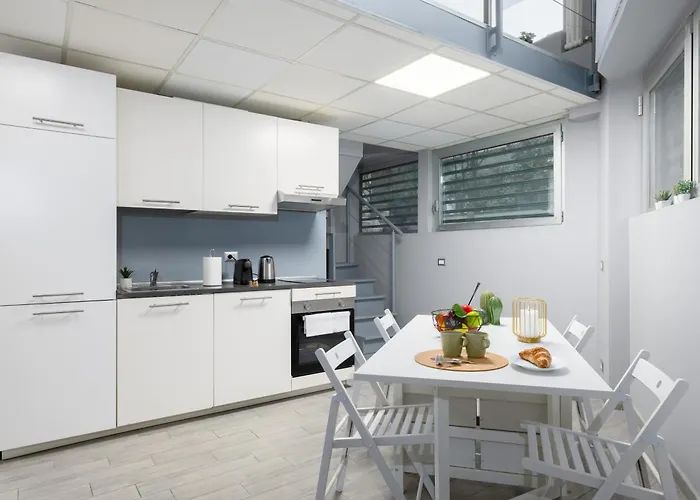 Modern Loft 8 Min From Duomo Appartamento Milano